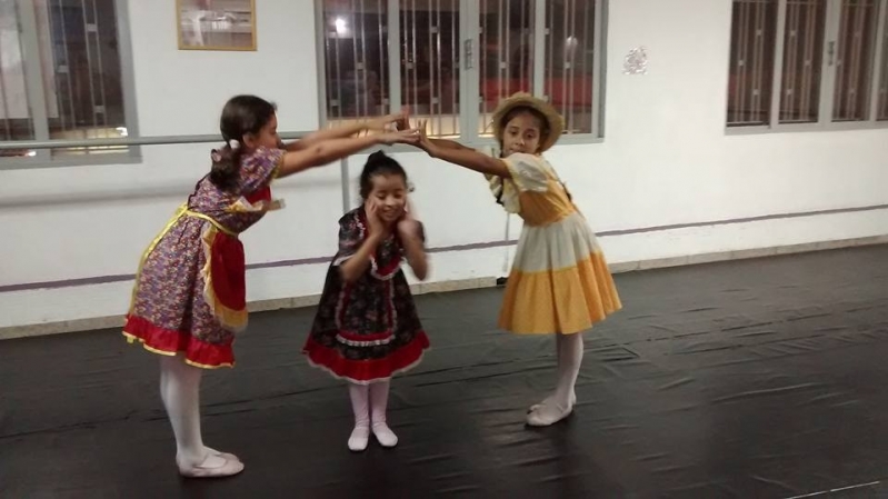 Aula de Ballet Russo para Criança Valor Alvarenga - Aula de Ballet Moderno