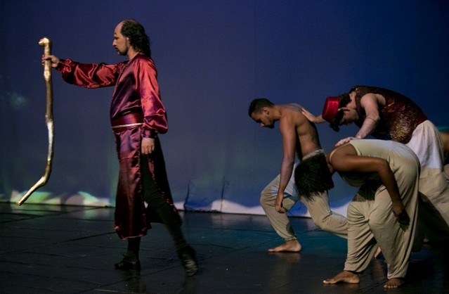 Dança Contemporânea Homens Água Espraiada - Dança Contemporânea Infantil