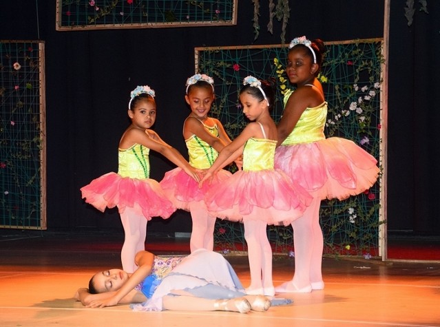 Escola de Ballet Infantil Valor Alvarenga - Ballet Infantil Dança