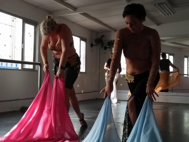 Onde Encontro Aula de Dança do Ventre Ipiranga - Dança do Ventre de Vestido