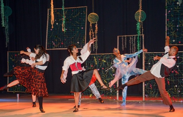 Onde Tem Dança Contemporânea Iniciante Jardim Panorama D'Oeste - Dança Contemporânea Masculina