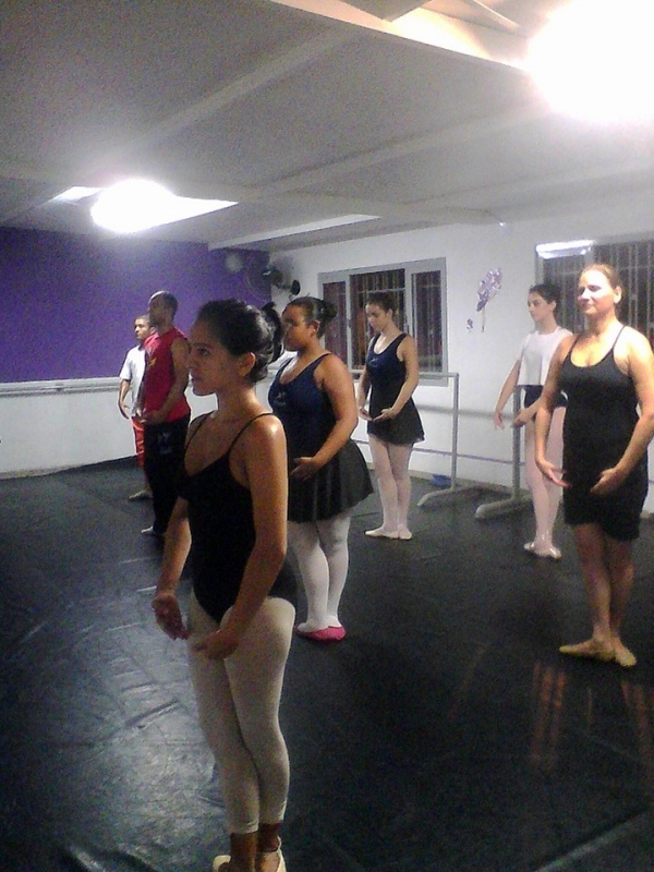 Preço da Aula de Ballet Adulto Iniciante Água Funda - Aula de Ballet Básico